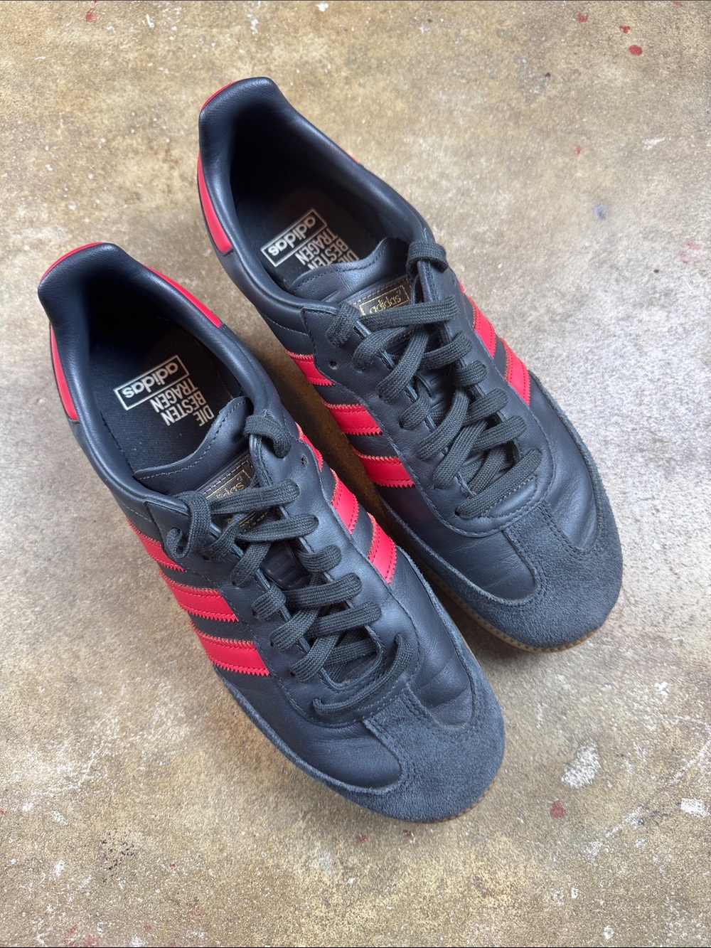 adidas Samba OG in carbon select 
Size: 9 1/2